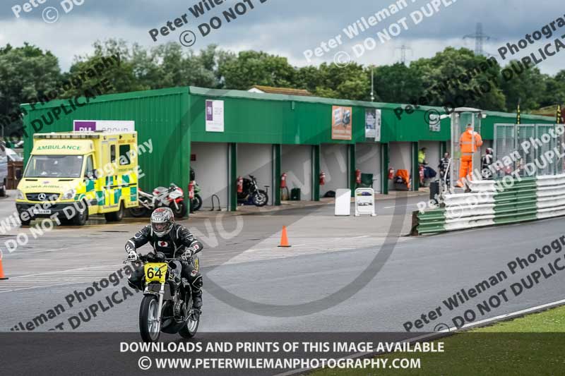 enduro digital images;event digital images;eventdigitalimages;mallory park;mallory park photographs;mallory park trackday;mallory park trackday photographs;no limits trackdays;peter wileman photography;racing digital images;trackday digital images;trackday photos